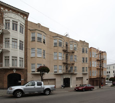 2774 Franklin St Apartments