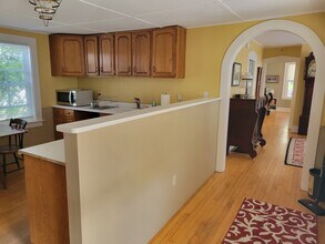 29 Green St, Unit 29 Green Street in Bellows Falls, VT - Foto de edificio - Building Photo