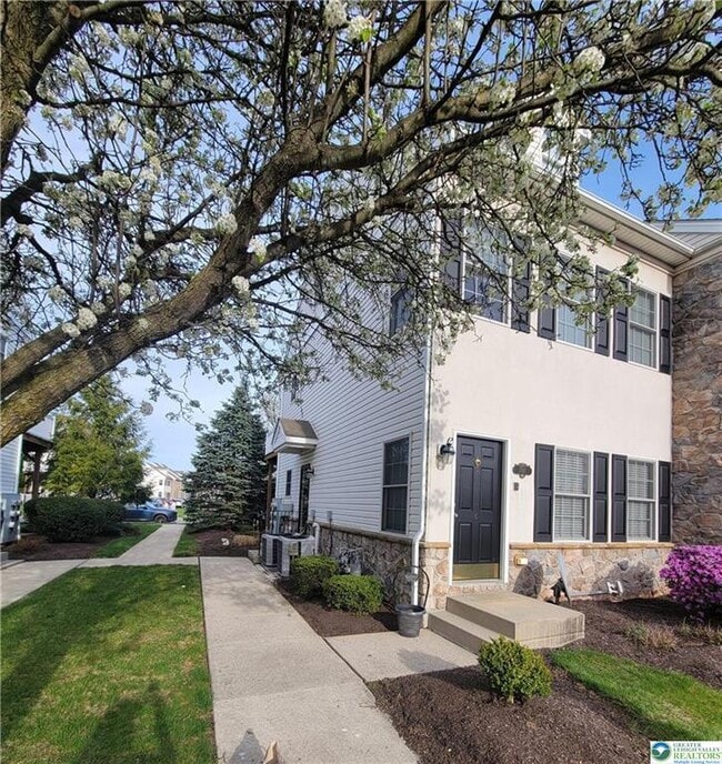 property at 1783 Chateau Pl