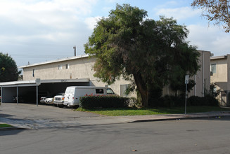 10832 Palma Vista Ave in Garden Grove, CA - Building Photo - Building Photo