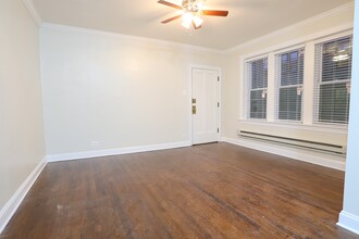 3817.5 N Greenview Ave in Chicago, IL - Building Photo - Building Photo