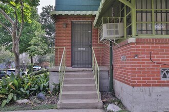1979 W McKinney St in Houston, TX - Building Photo - Building Photo