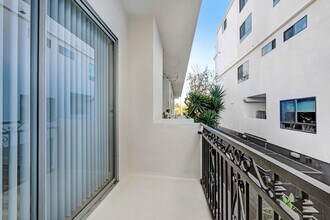 3663 Mentone Ave - near Downtown Culver City in Los Angeles, CA - Building Photo - Building Photo