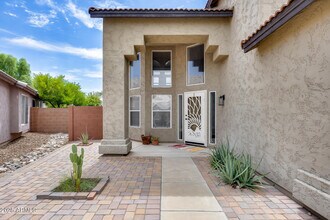 20021 N 38th Ln in Glendale, AZ - Building Photo - Building Photo