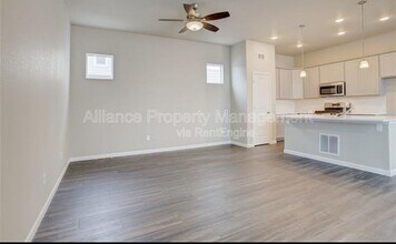 1168 Solitaire St in Colorado Springs, CO - Building Photo - Building Photo