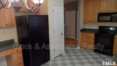 1140 Garnet Ridge Way in Raleigh, NC - Building Photo - Building Photo