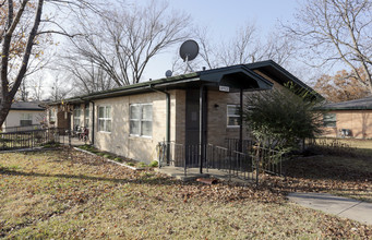 2501 Circle Dr in Caddo Mills, TX - Building Photo - Building Photo