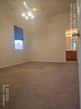 9467 Descending Creek St in Las Vegas, NV - Building Photo - Building Photo