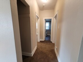 3914-3916 2nd Ave in Des Moines, IA - Building Photo - Building Photo