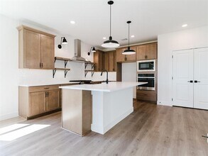 914 Sunflower Trl in Sherman, TX - Building Photo - Building Photo