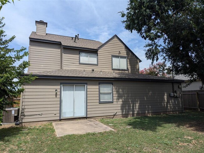 1504 Windy Park Dr in Round Rock, TX - Building Photo - Building Photo