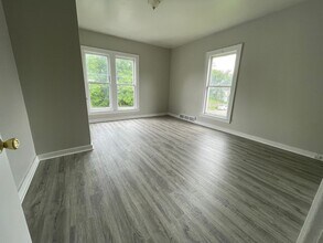 328 N 11th St-Unit -328 1/2 in New Castle, IN - Building Photo - Building Photo