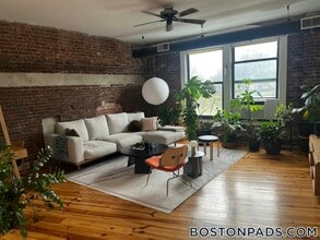 600 Columbia Rd, Unit 21 in Boston, MA - Building Photo - Building Photo