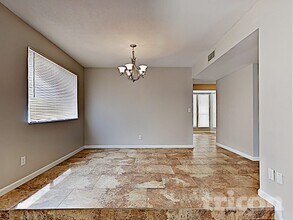 6317 W Desert Hills Dr in Glendale, AZ - Building Photo - Building Photo