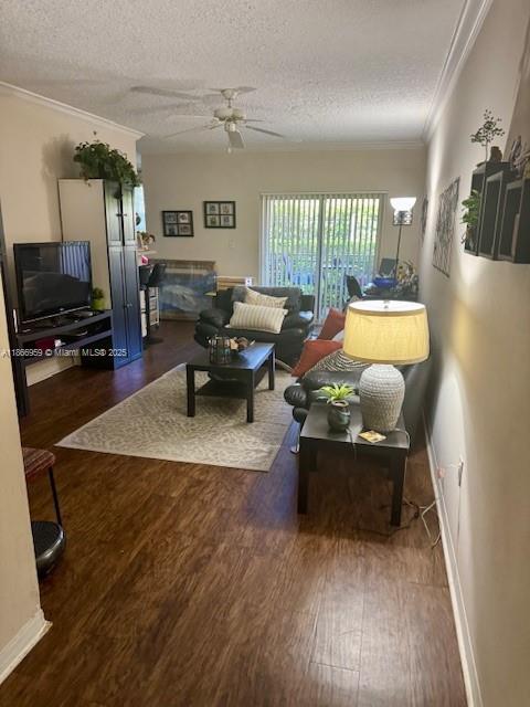 140 SW 117th Ave in Pembroke Pines, FL - Building Photo - Building Photo