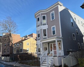 21 Haverford Street in Boston, MA - Foto de edificio - Building Photo