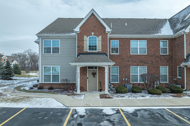 Timber Pointe North in Joliet, IL - Foto de edificio - Building Photo