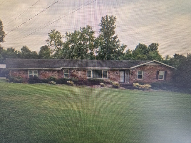 property at 1025 Eastview Dr