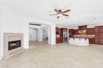 58 Contrada Fiore Dr in Henderson, NV - Building Photo - Building Photo