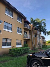 15600 SW 80th St in Miami, FL - Building Photo - Building Photo