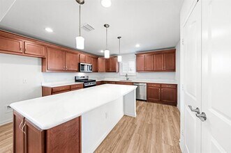 101 Long Pines Dr in McKinney, TX - Building Photo - Building Photo