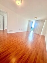 1690 SW 27th Ave, Unit 806 in Miami, FL - Building Photo - Building Photo