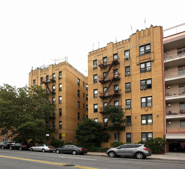 273 Avenue P in Brooklyn, NY - Building Photo - Building Photo