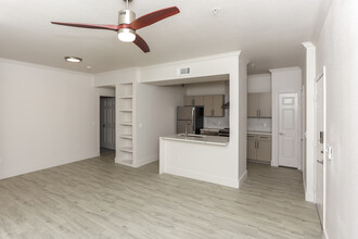 Harlowe in Euless, TX - Building Photo - Interior Photo