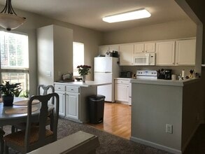 5332 Berry Creek Cir in Raleigh, NC - Building Photo - Building Photo