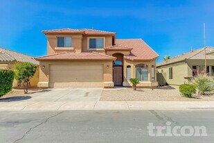 42026 Colby Dr in Maricopa, AZ - Building Photo