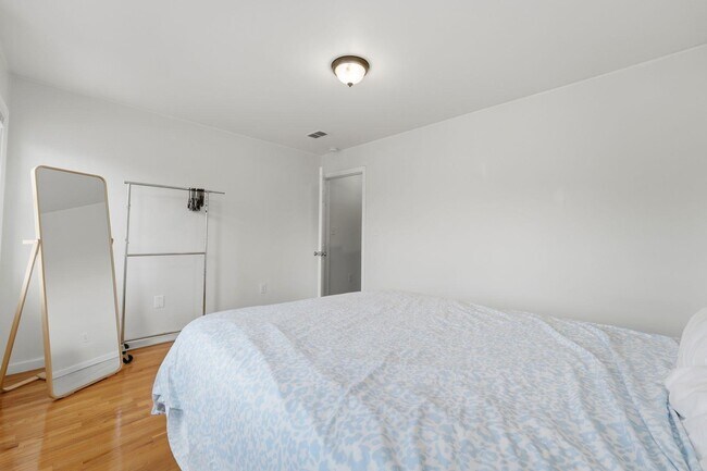 499 Ocean Ave in Jersey City, NJ - Building Photo - Building Photo