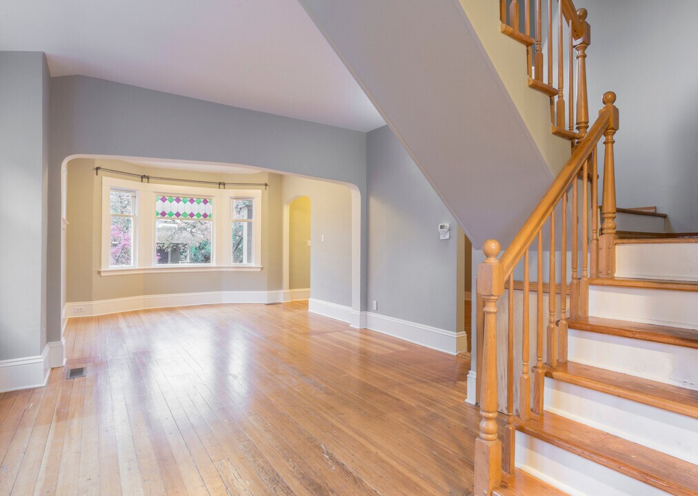 5035 NE 12th Ave in Portland, OR - Building Photo