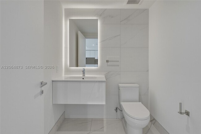 property at 1170 Hallandale Ave