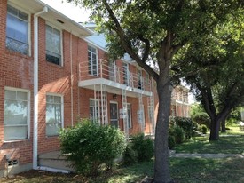 553 Club Dr Apartments