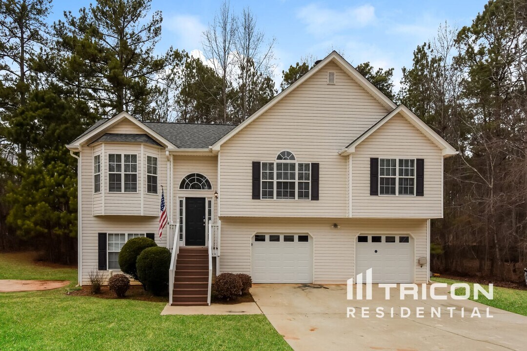 77 Austin Bridge Ln in Douglasville, GA - Building Photo