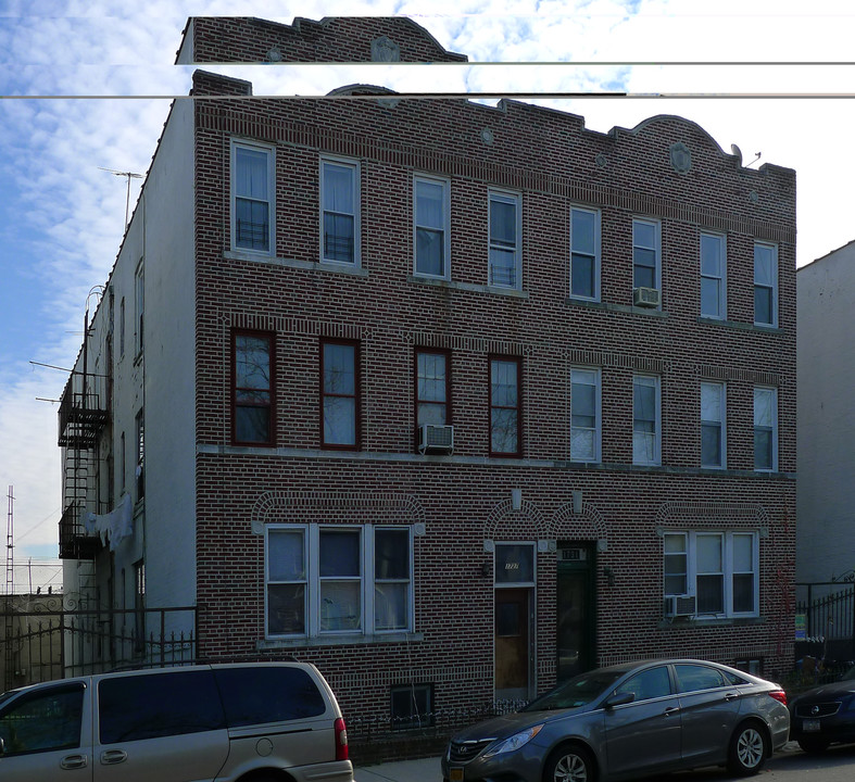 1731 Dahill Rd in Brooklyn, NY - Building Photo