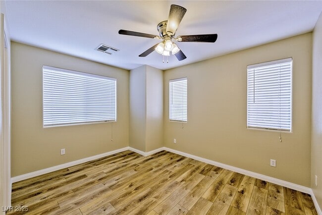 property at 1149 Blue Magenta Ave