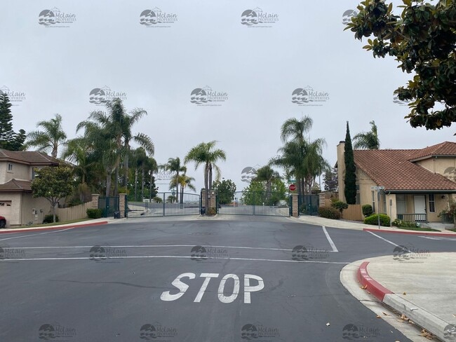 4009 Ivey Vista Way in Oceanside, CA - Building Photo - Building Photo