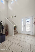 212 S Manzanita Dr in El Paso, TX - Building Photo - Building Photo