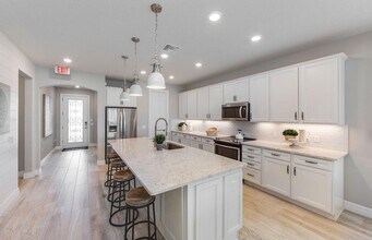 8629 Patron Ln in Wellington, FL - Building Photo - Building Photo