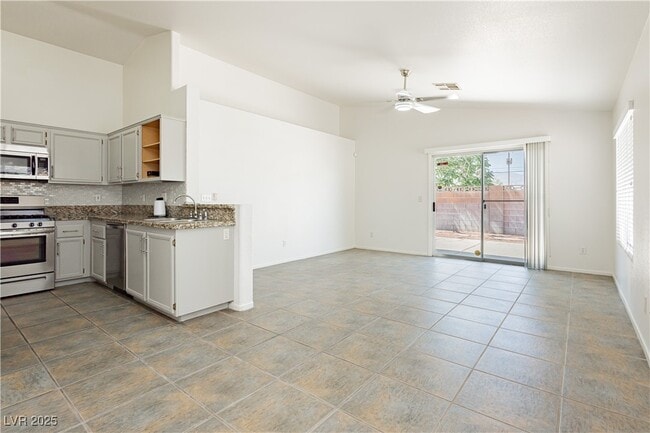 property at 204 Zenith Point Ave