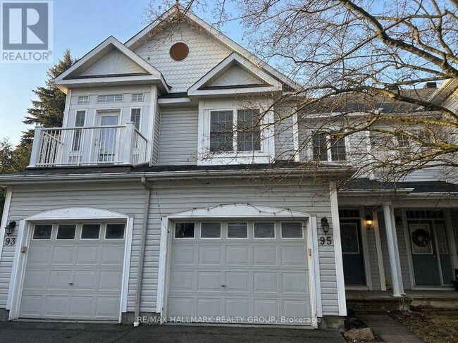 95 Hemlo Crescent in Ottawa, ON - Building Photo - Building Photo
