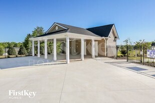 423 Stonefence Dr in Greenville, SC - Building Photo