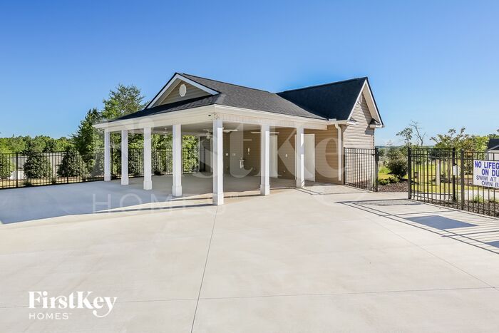 423 Stonefence Dr in Greenville, SC - Building Photo