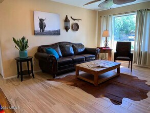 3018 S Dromedary Dr in Tempe, AZ - Building Photo - Building Photo