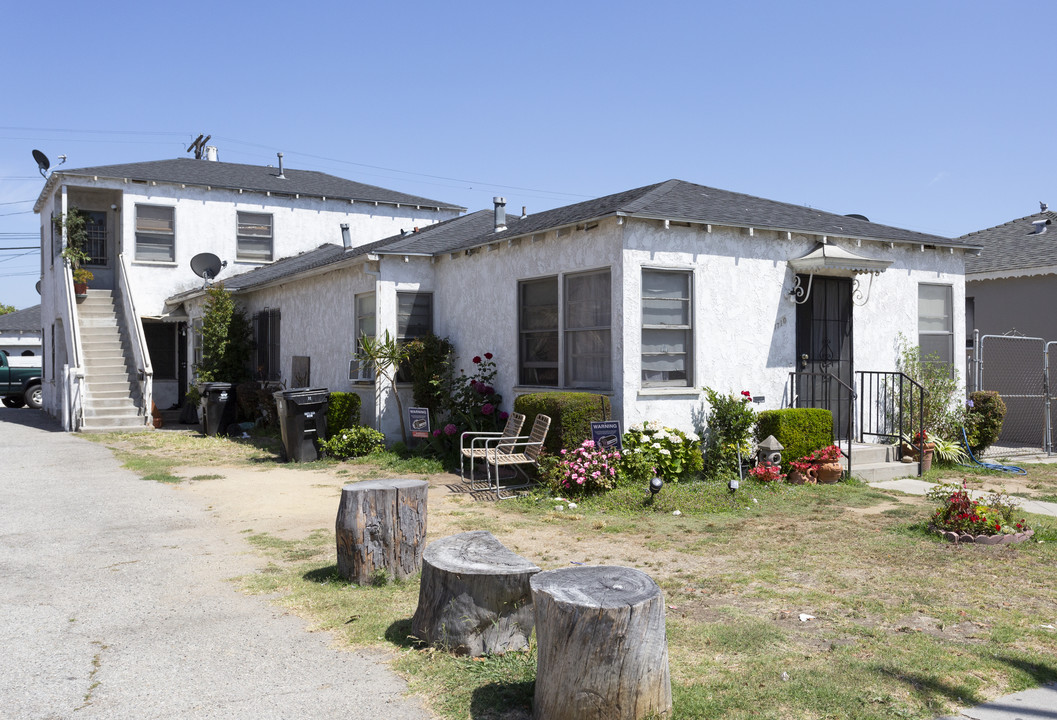 1710 S La Brea Ave in Los Angeles, CA - Building Photo