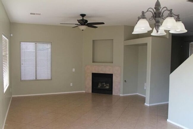 2012 S 85th Ln in Tolleson, AZ - Building Photo - Building Photo