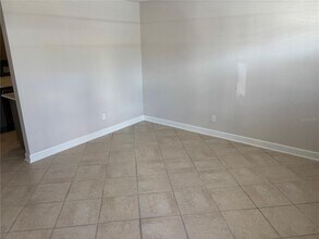 7405 Bay Island Dr S in South Pasadena, FL - Foto de edificio - Building Photo