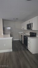 17422 Birchwood Ln in Ft. Myers, FL - Building Photo - Building Photo