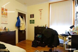 156 Thorndike St in Brookline, MA - Building Photo - Building Photo